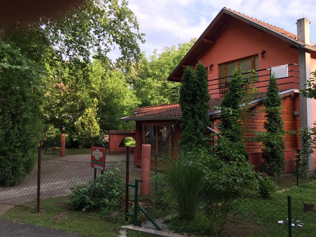 S' Centro - Park Apartments Kraljevo Exterior photo